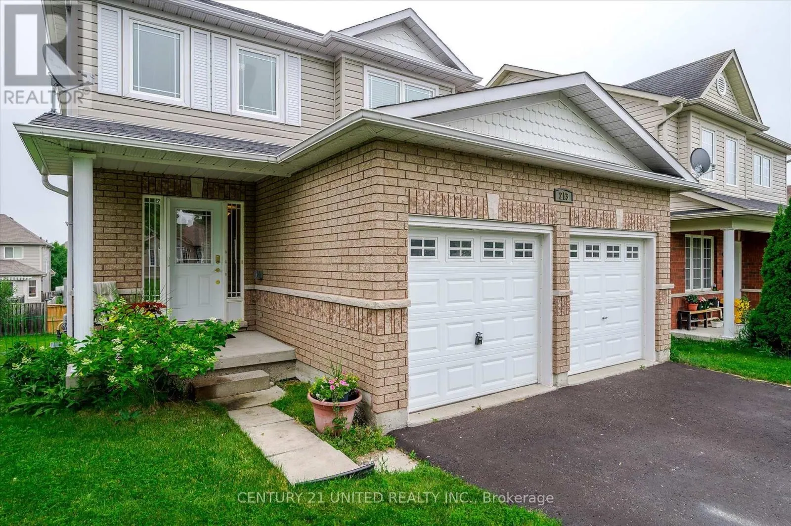 213 FARRIER CRESCENT