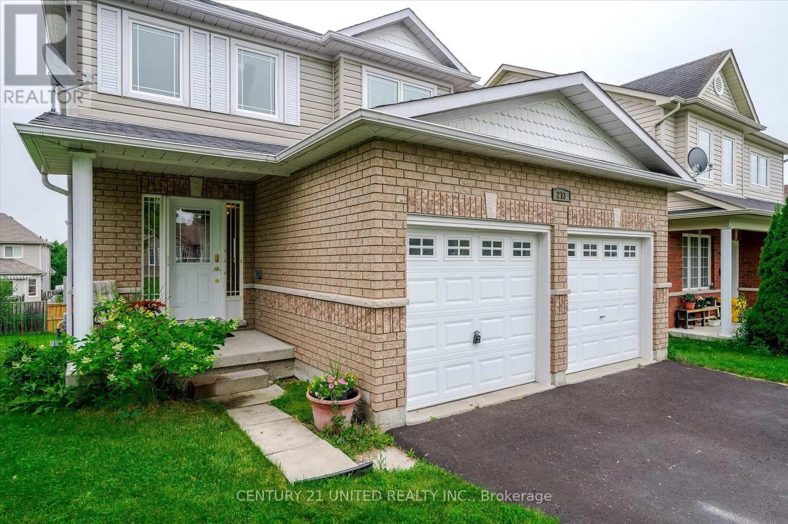 213 FARRIER CRESCENT
