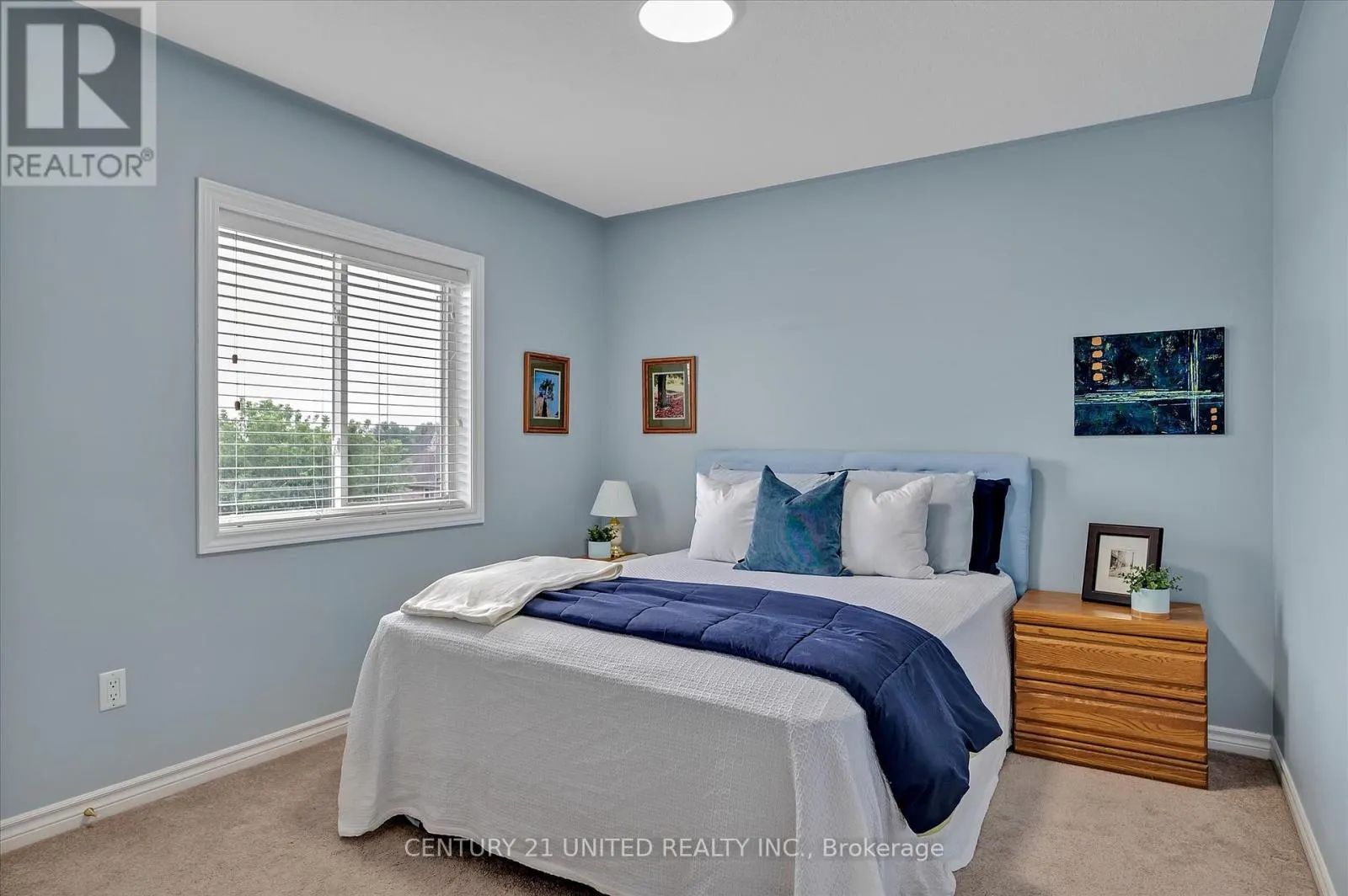 213 FARRIER CRESCENT