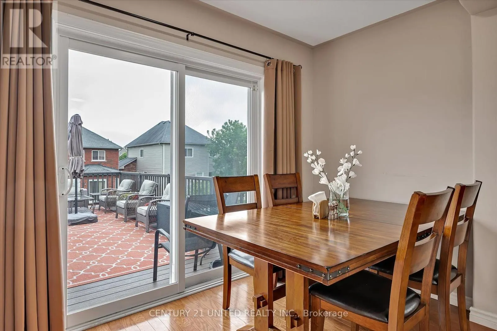 213 FARRIER CRESCENT