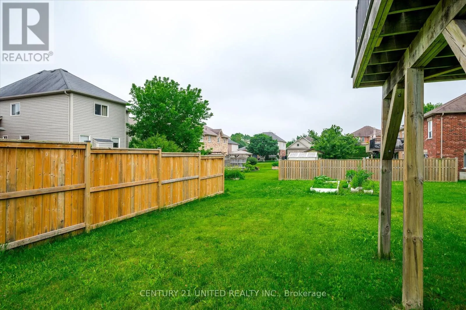 213 FARRIER CRESCENT