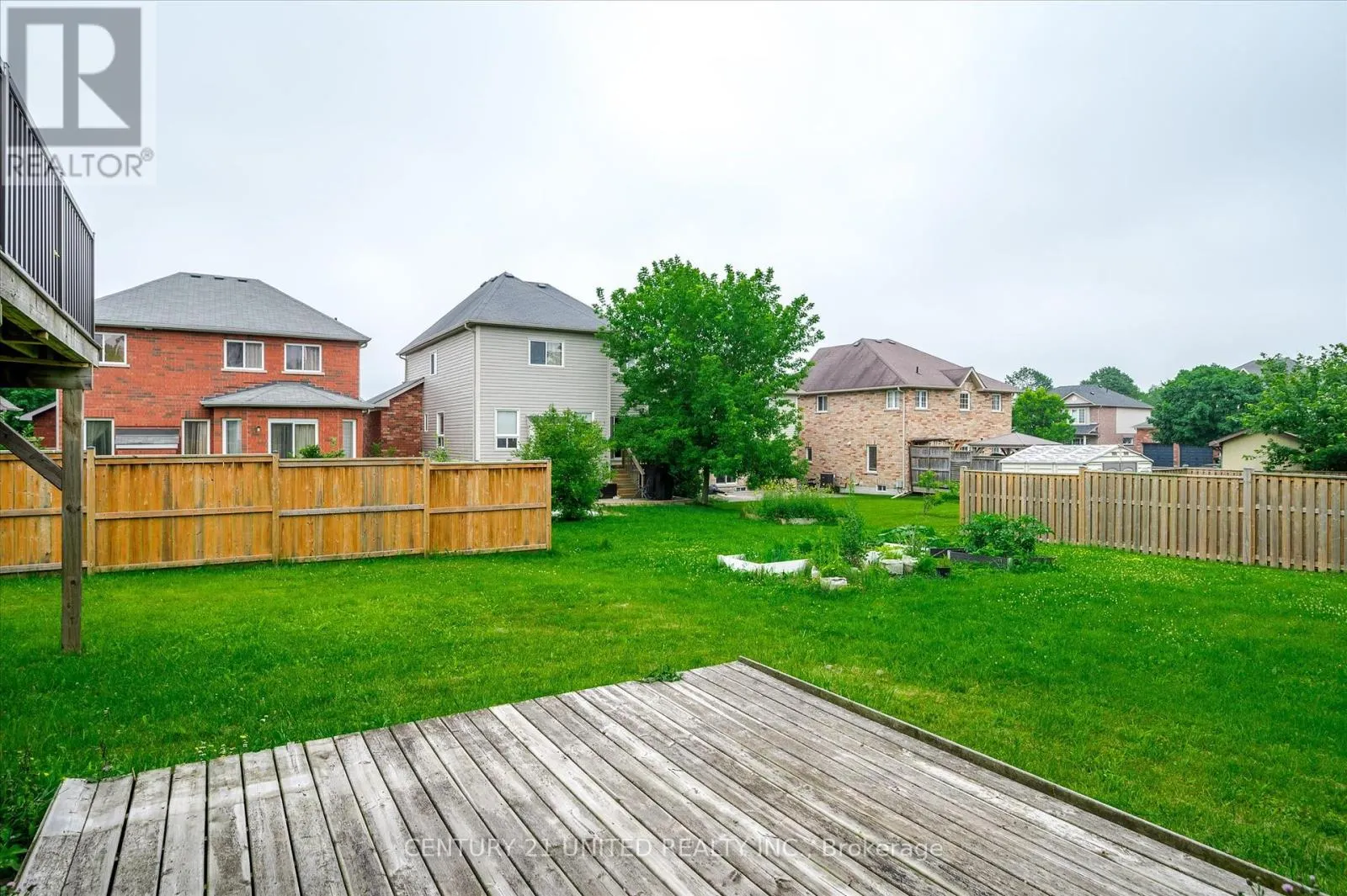 213 FARRIER CRESCENT