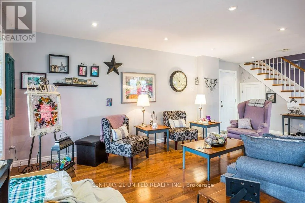 2219 BURNHAM LINE