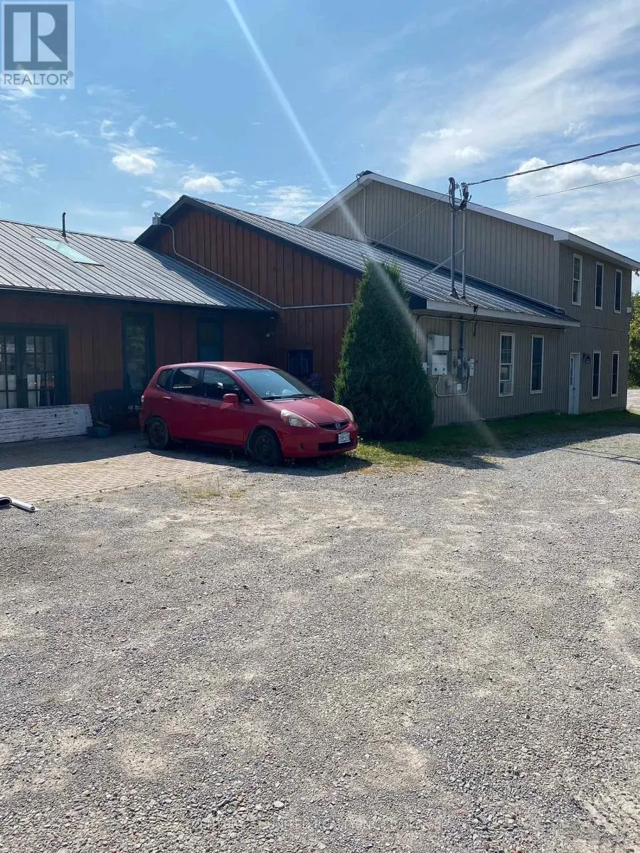 2219 BURNHAM LINE