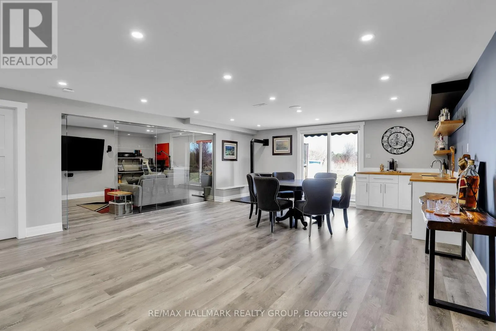 904 DAVID MANCHESTER ROAD