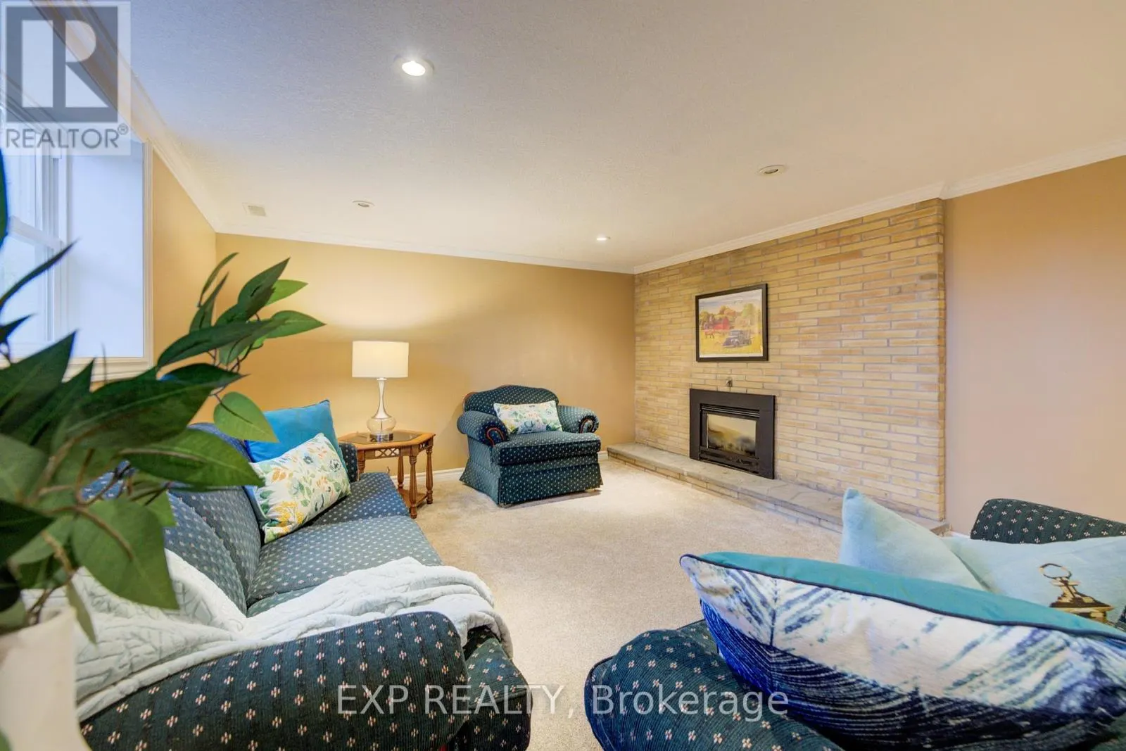 2166 FLORADALE ROAD