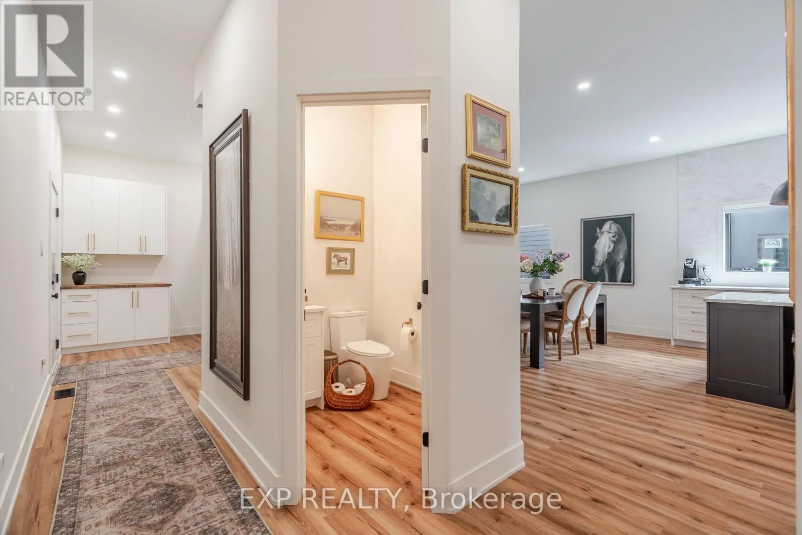 12A VIEWMOUNT DRIVE