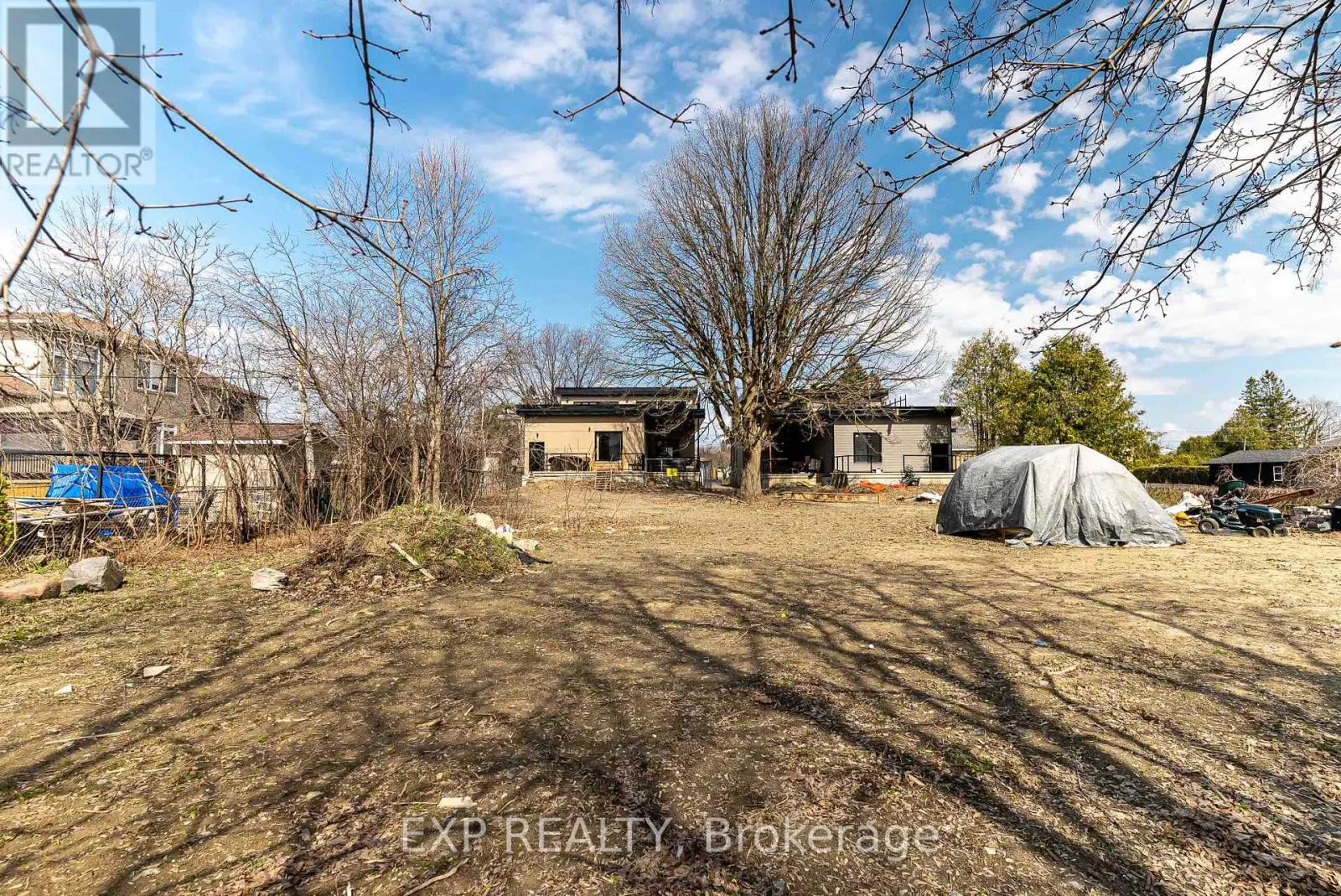 12A VIEWMOUNT DRIVE