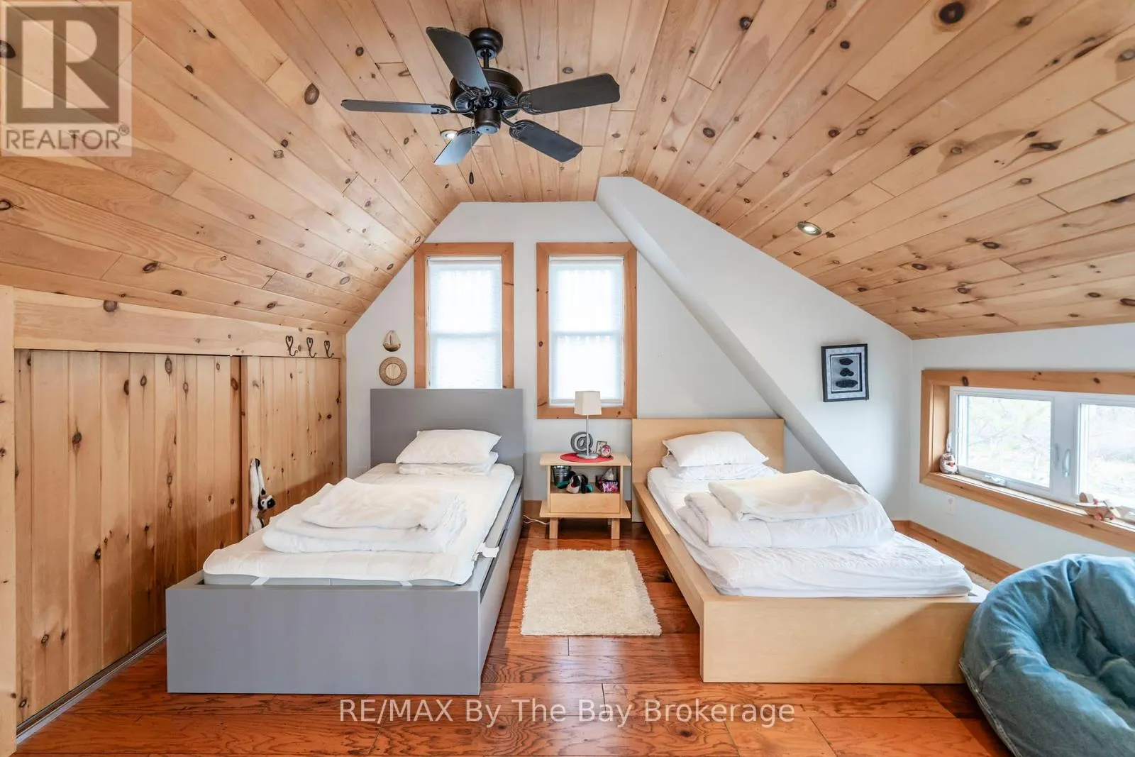 3854 IS 630 GEORGIAN BAY