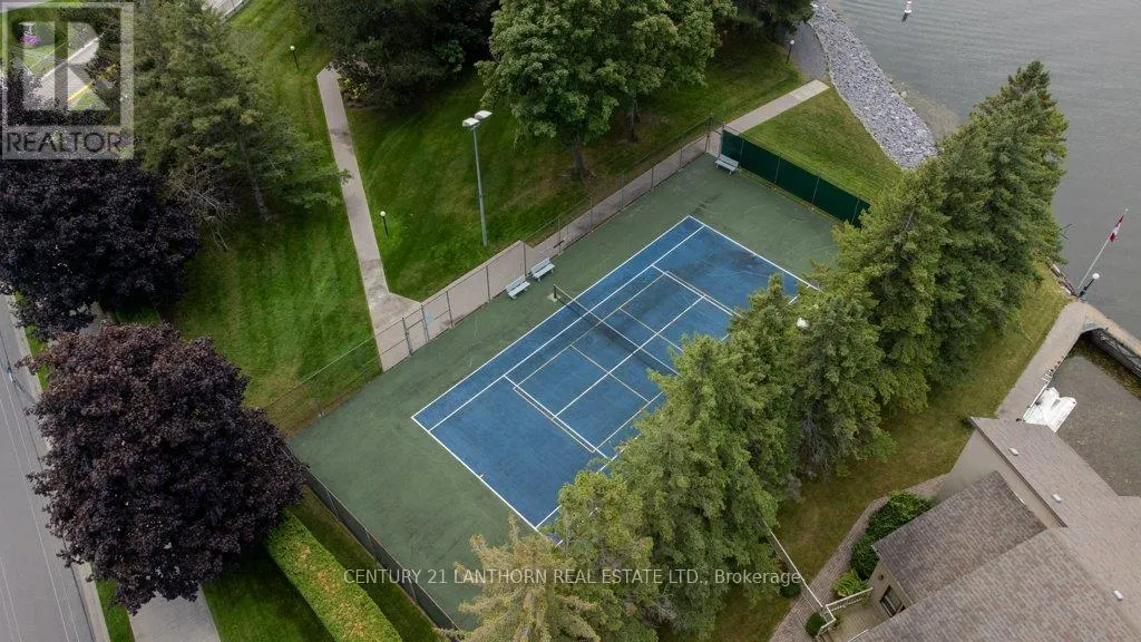 204 - 2 SOUTH FRONT STREET, #204