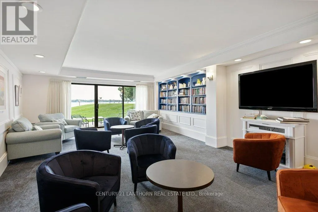 204 - 2 SOUTH FRONT STREET, #204