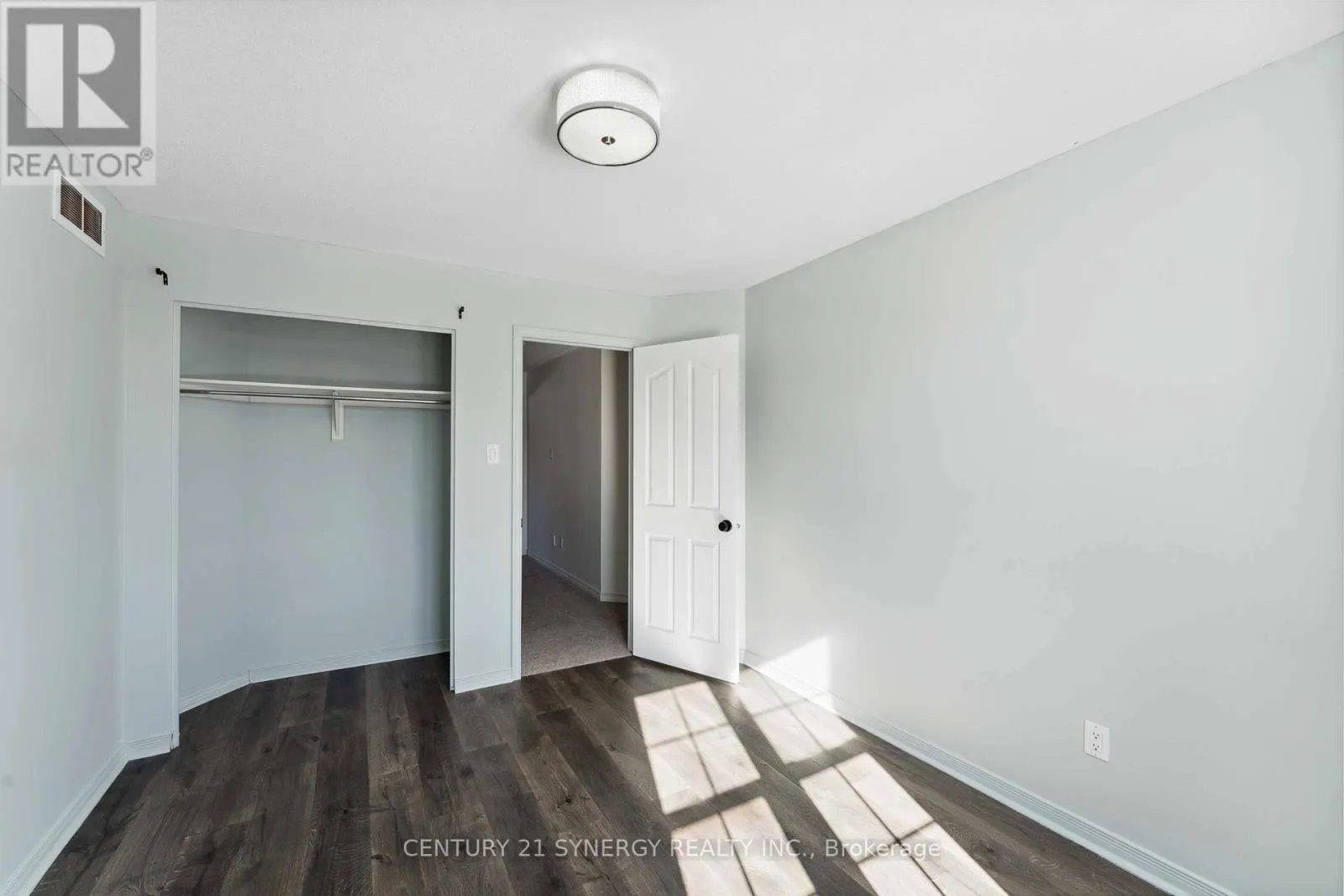59 BAYWOOD DRIVE