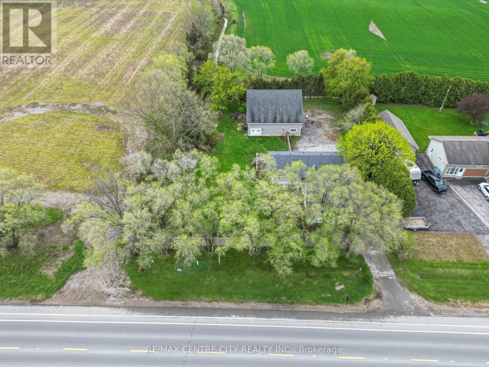 7641 LAKESHORE ROAD