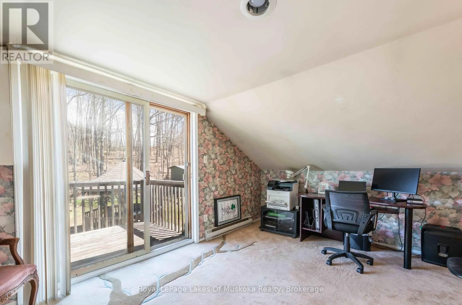 16 CLIFF AVENUE