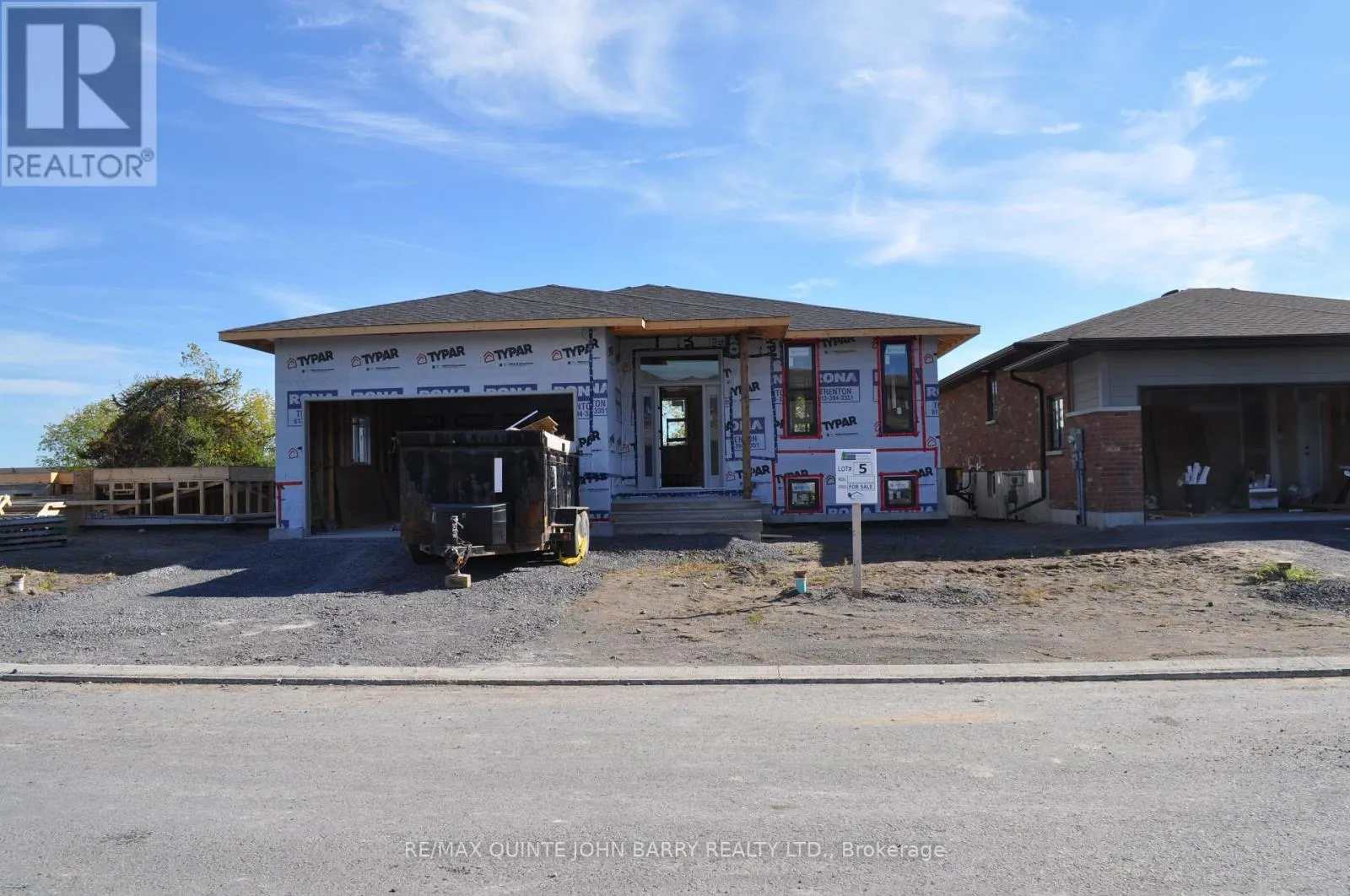 LOT 5 - 10 PARKLAND CIRCLE, #Lot 5