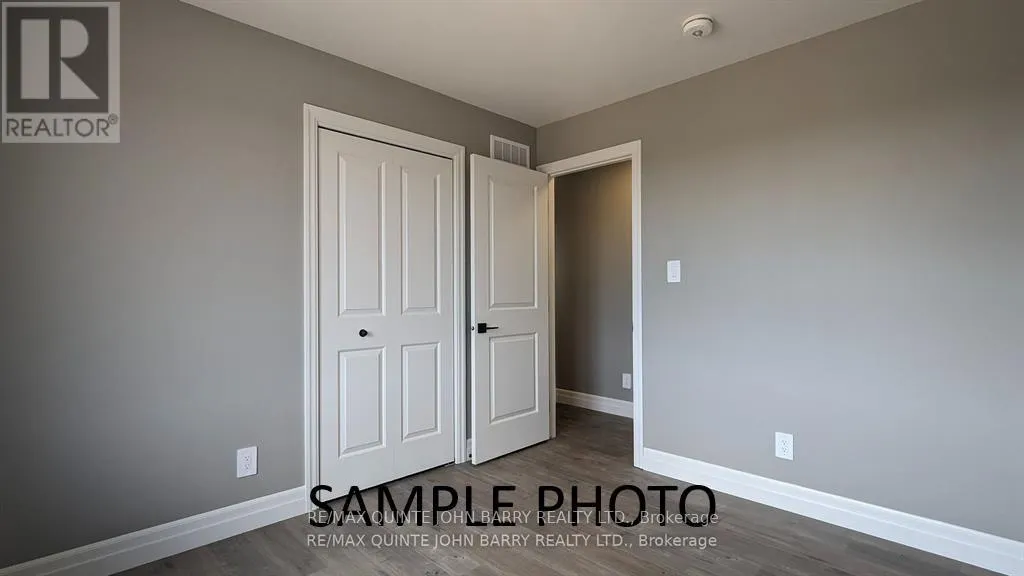 LOT 7 - 14 PARKLAND CIRCLE, #Lot 7