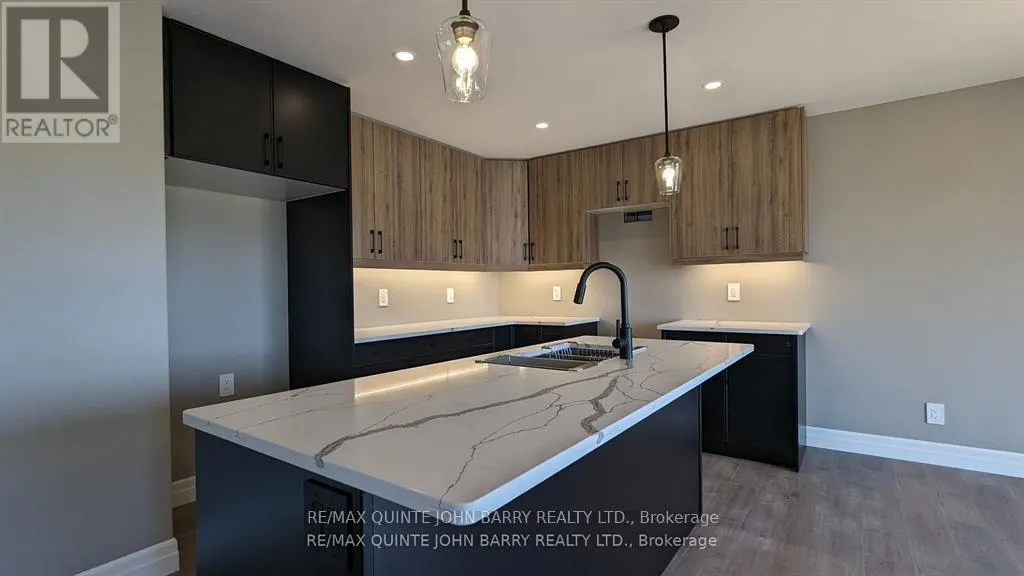 LOT 8 - 16 PARKLAND CIRCLE, #Lot 8