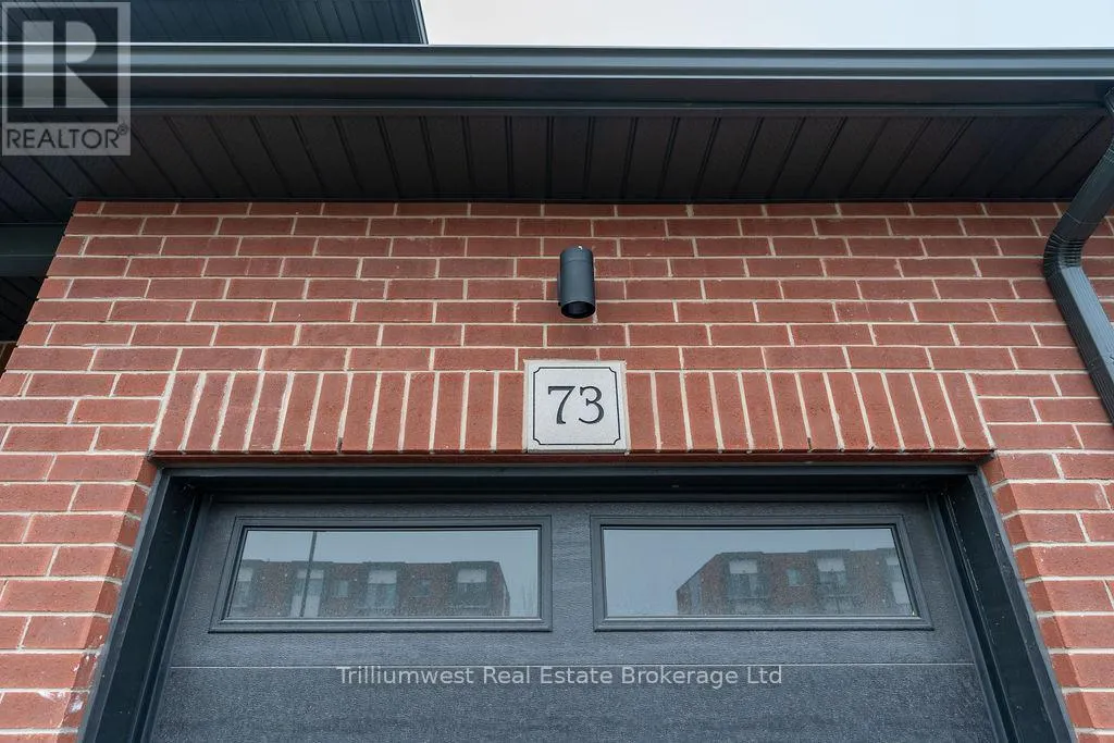 73 AYR MEADOWS CRESCENT