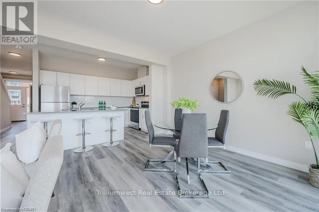 73 AYR MEADOWS CRESCENT