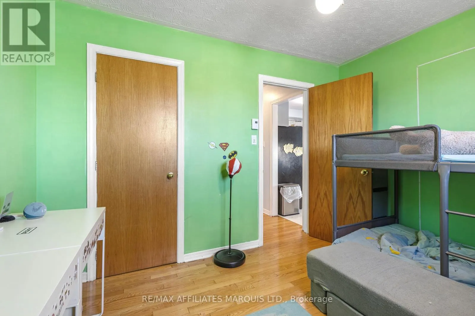 1409 SECOND STREET E