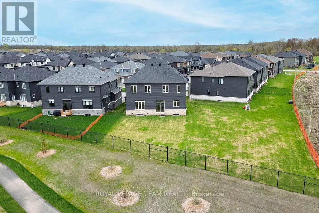 590 ANCHOR CIRCLE
