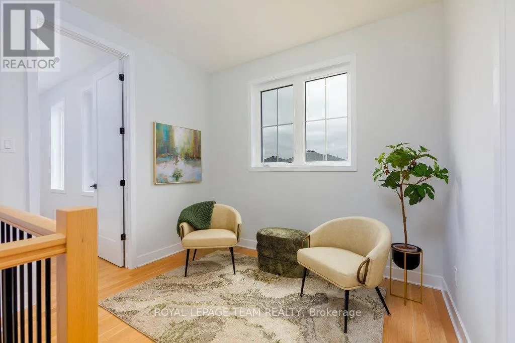 590 ANCHOR CIRCLE