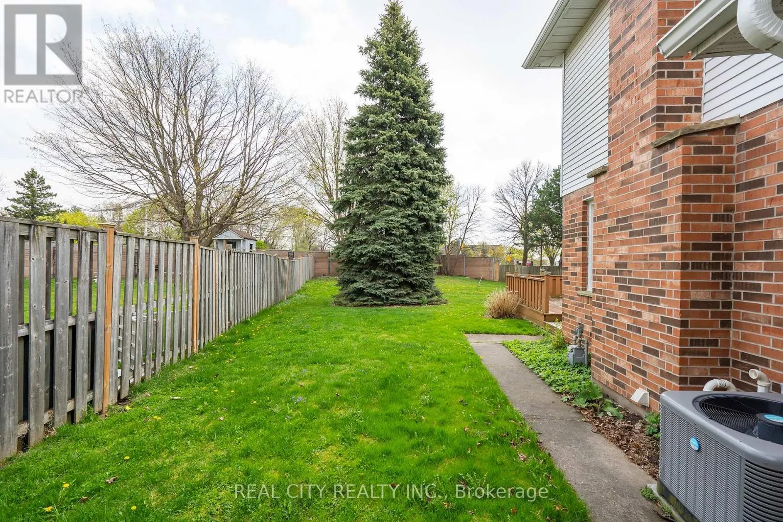 276 BLUE FOREST PLACE