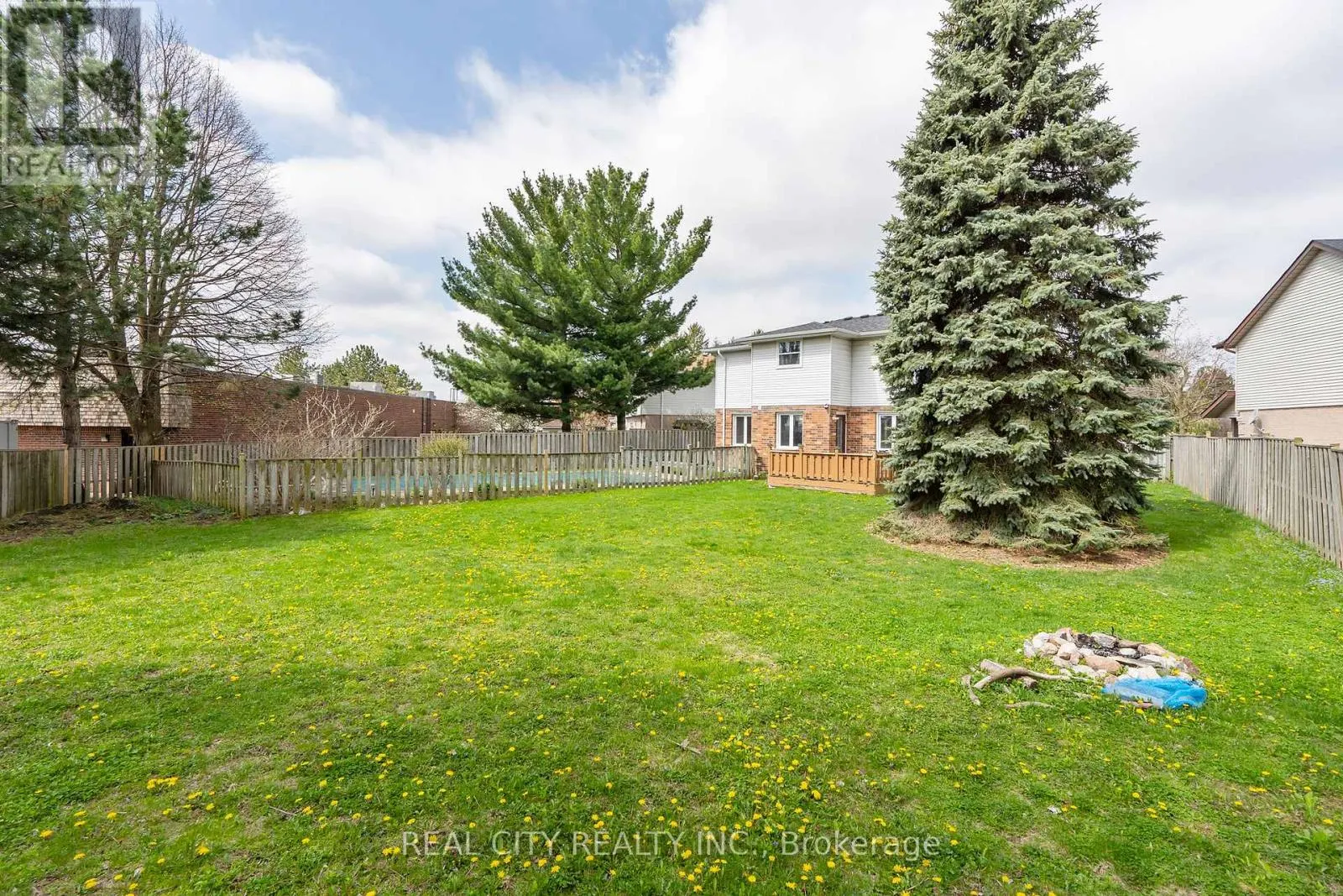 276 BLUE FOREST PLACE