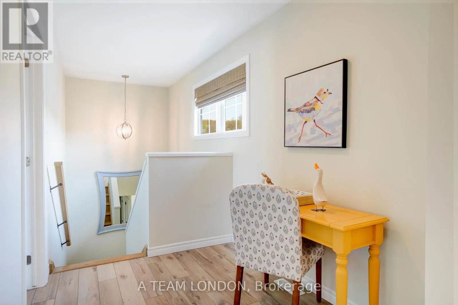 35 REGATTA WAY