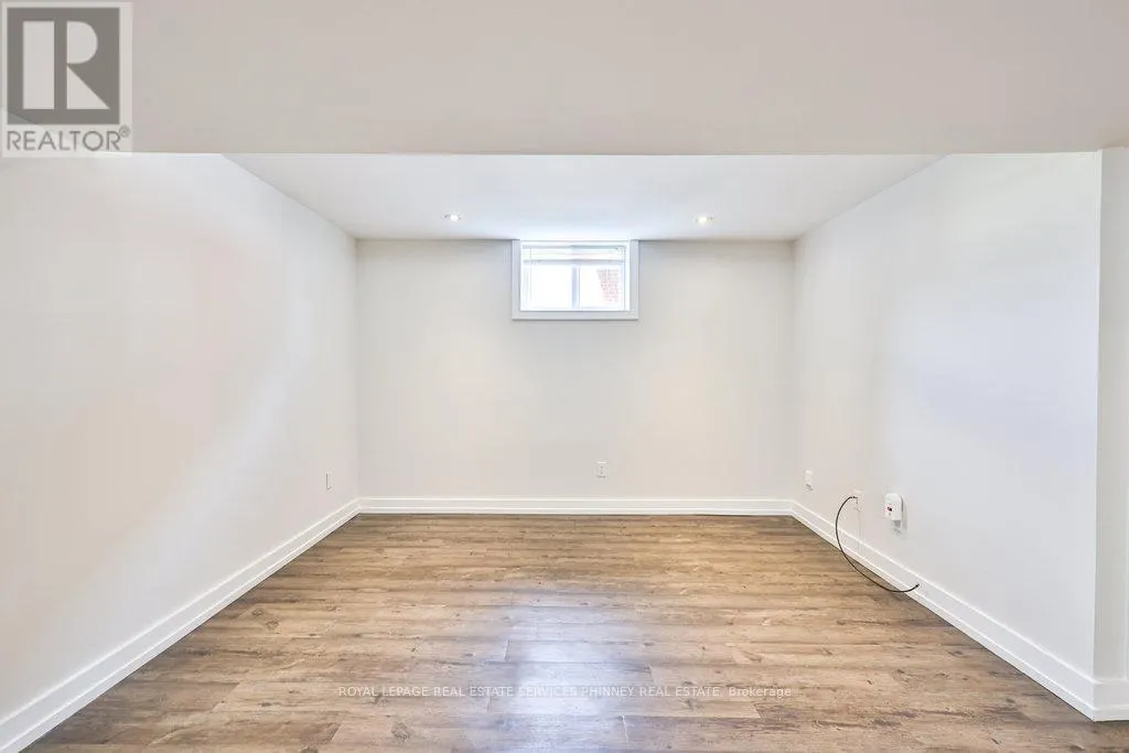 256 WALTER AVENUE S