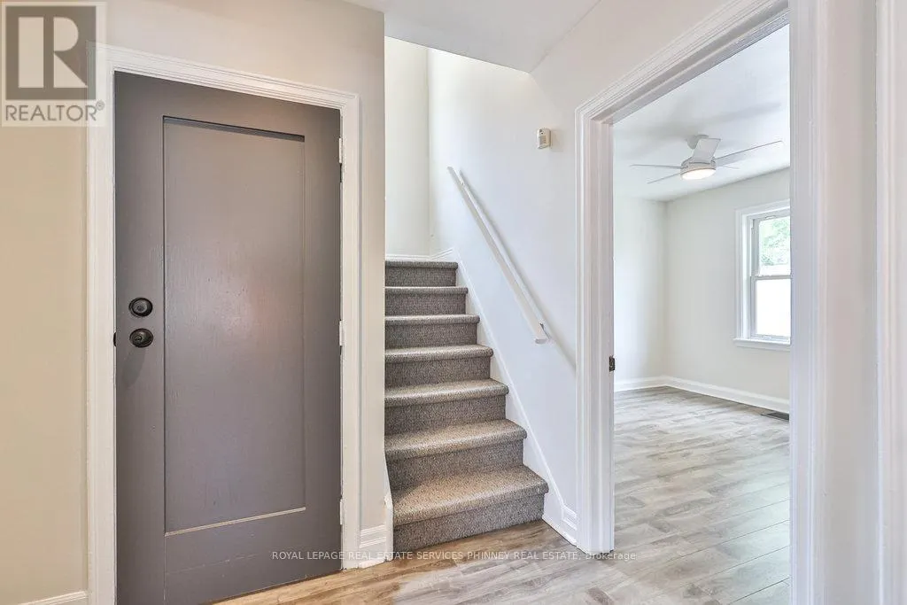 256 WALTER AVENUE S