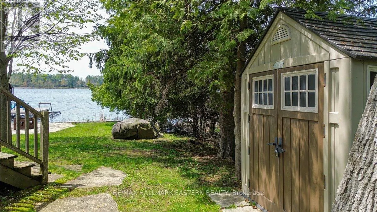 43 LAKESHORE BOULEVARD