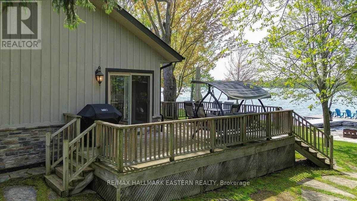 43 LAKESHORE BOULEVARD