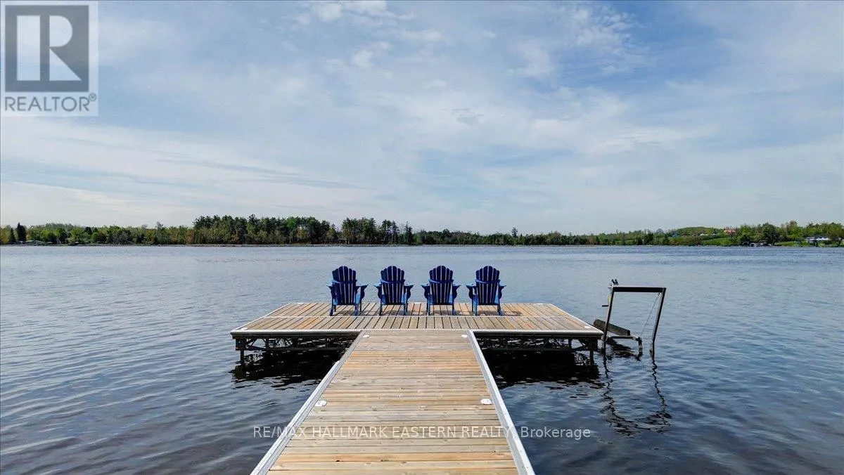 43 LAKESHORE BOULEVARD