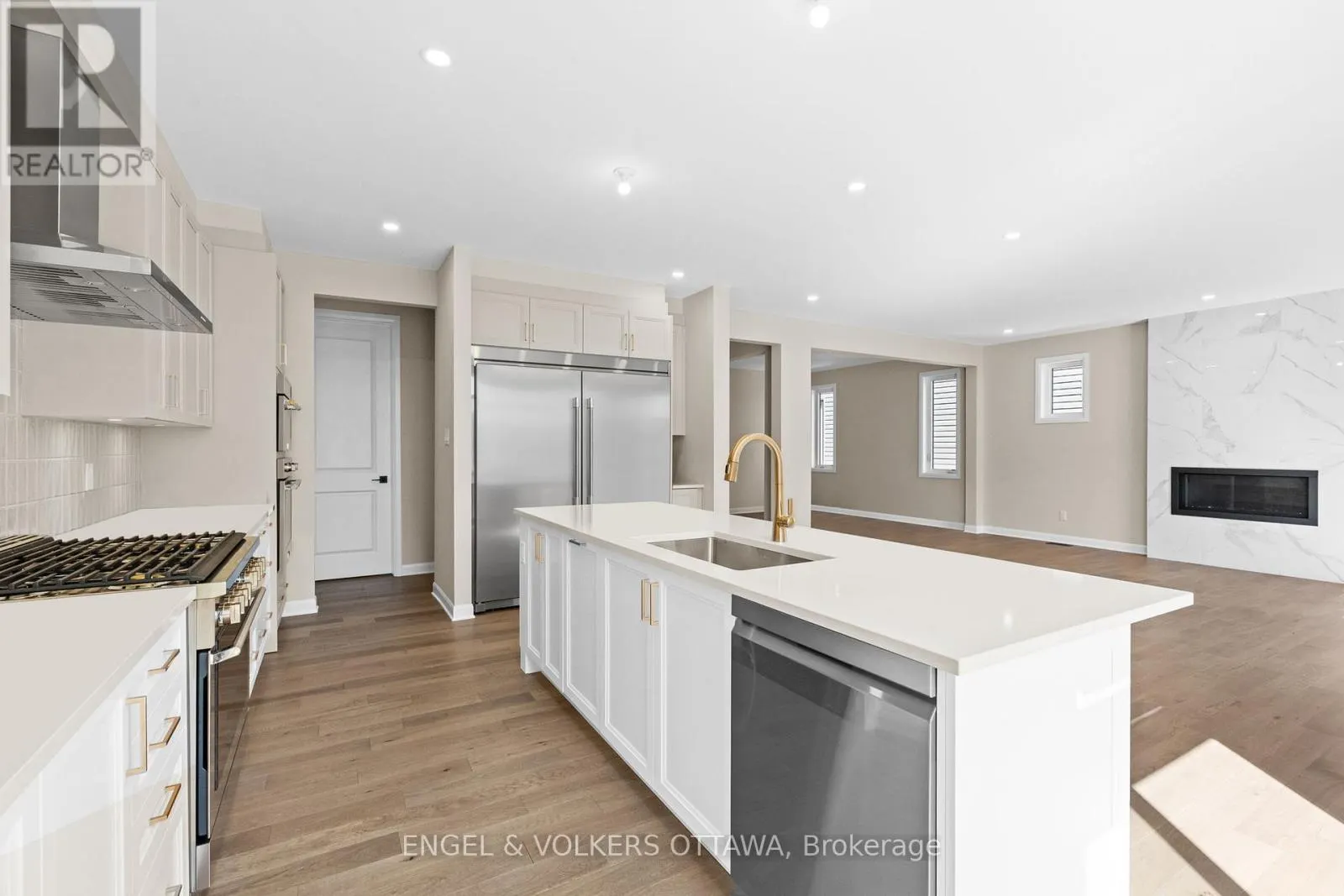 119 D'ARLEUX PLACE