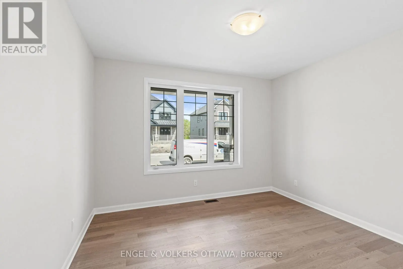 119 D'ARLEUX PLACE
