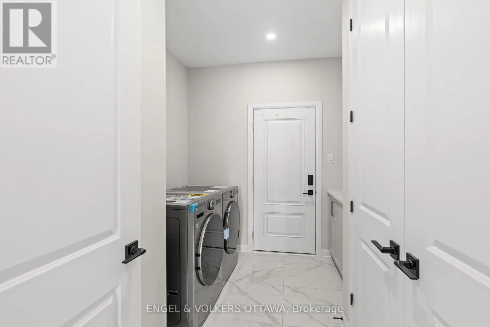 119 D'ARLEUX PLACE