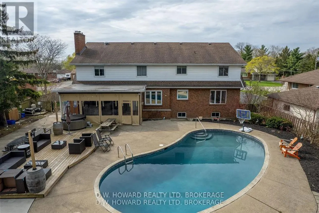 22 CORONATION DRIVE