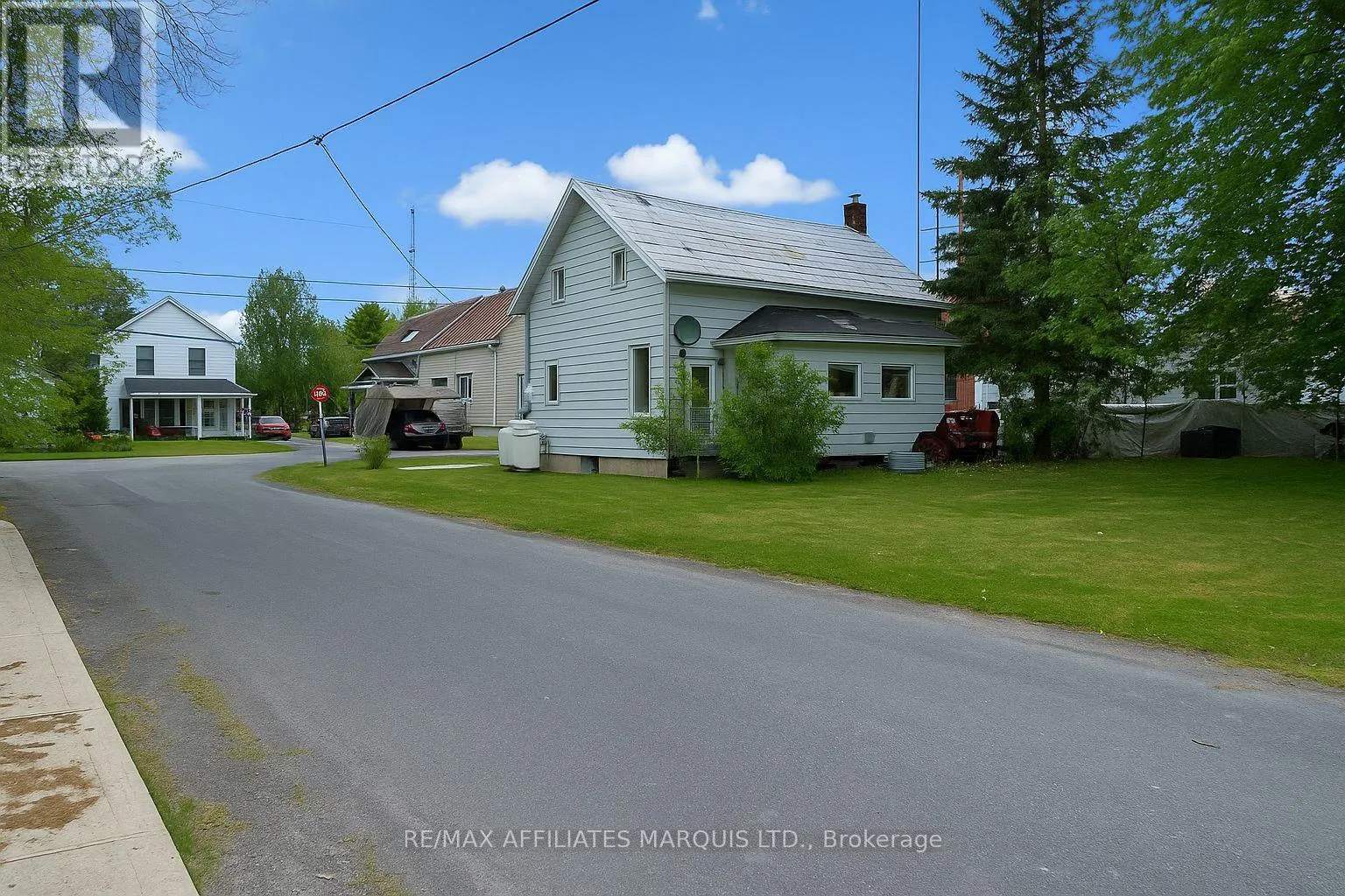 37 MAIN STREET