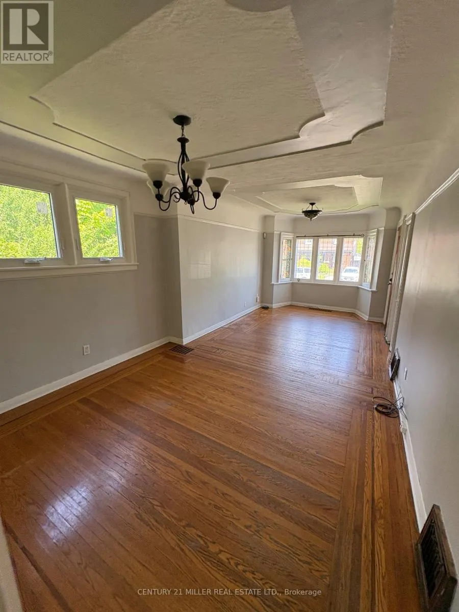 59 LONGWOOD ROAD N