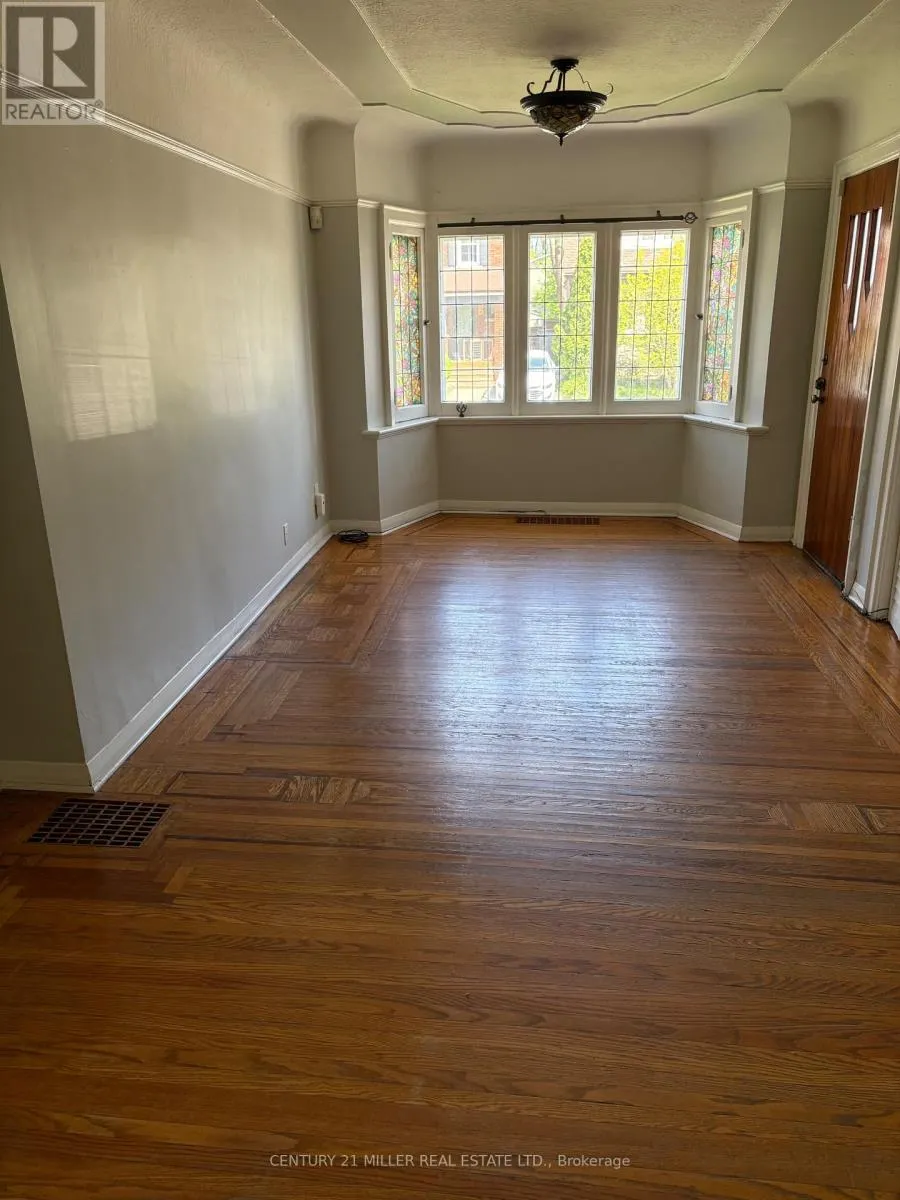 59 LONGWOOD ROAD N