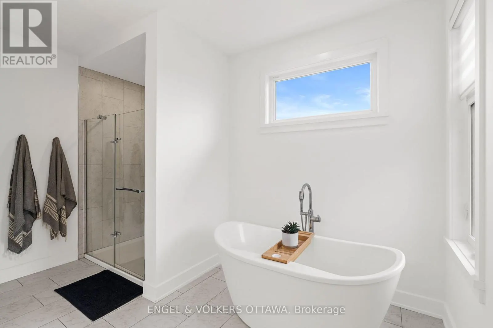 312 SHOREWAY DRIVE. DRIVE