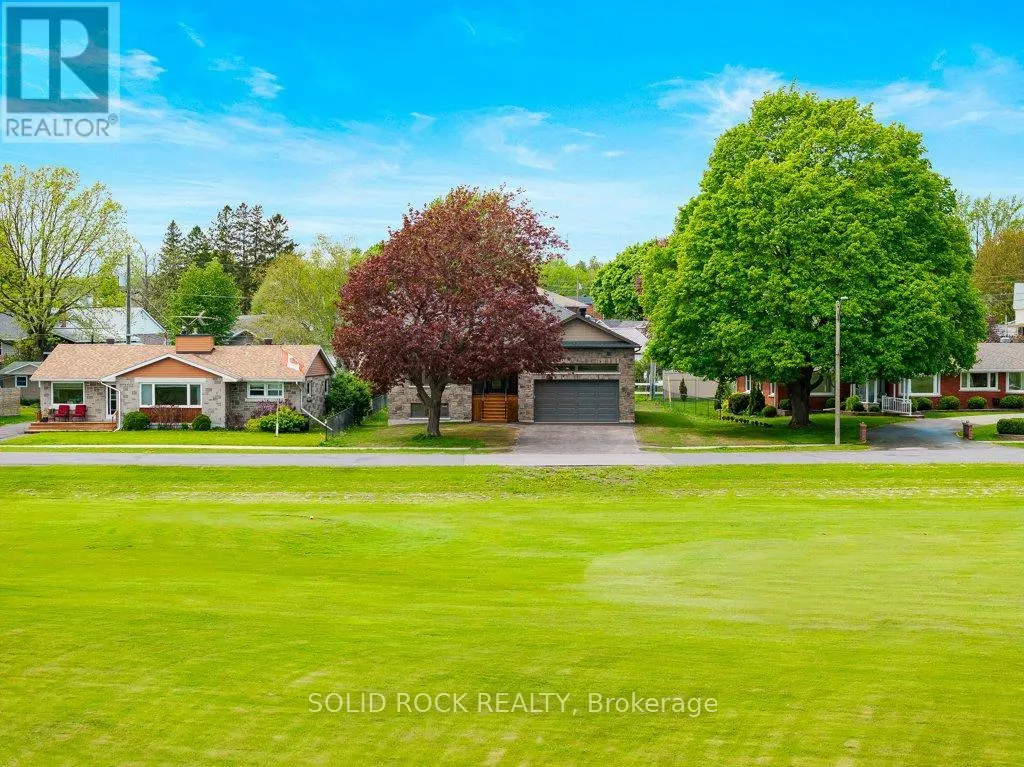 30 LAKEVIEW DRIVE