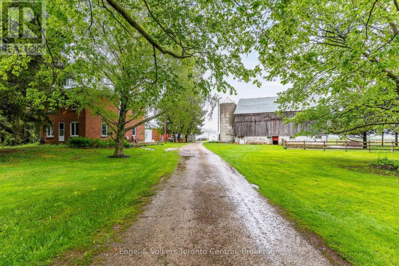 145693 GREY RD 12 ROAD