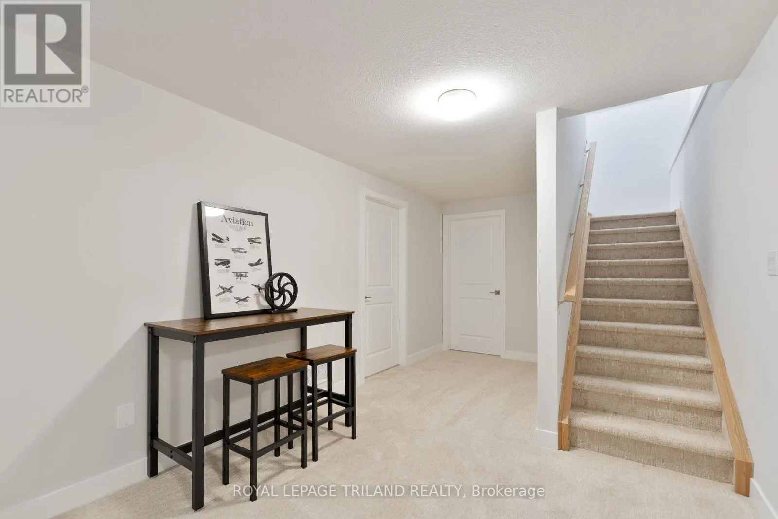 71 HARROW LANE
