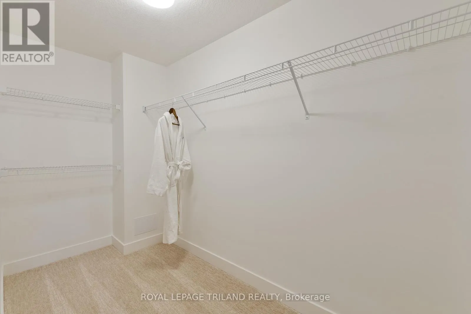 71 HARROW LANE