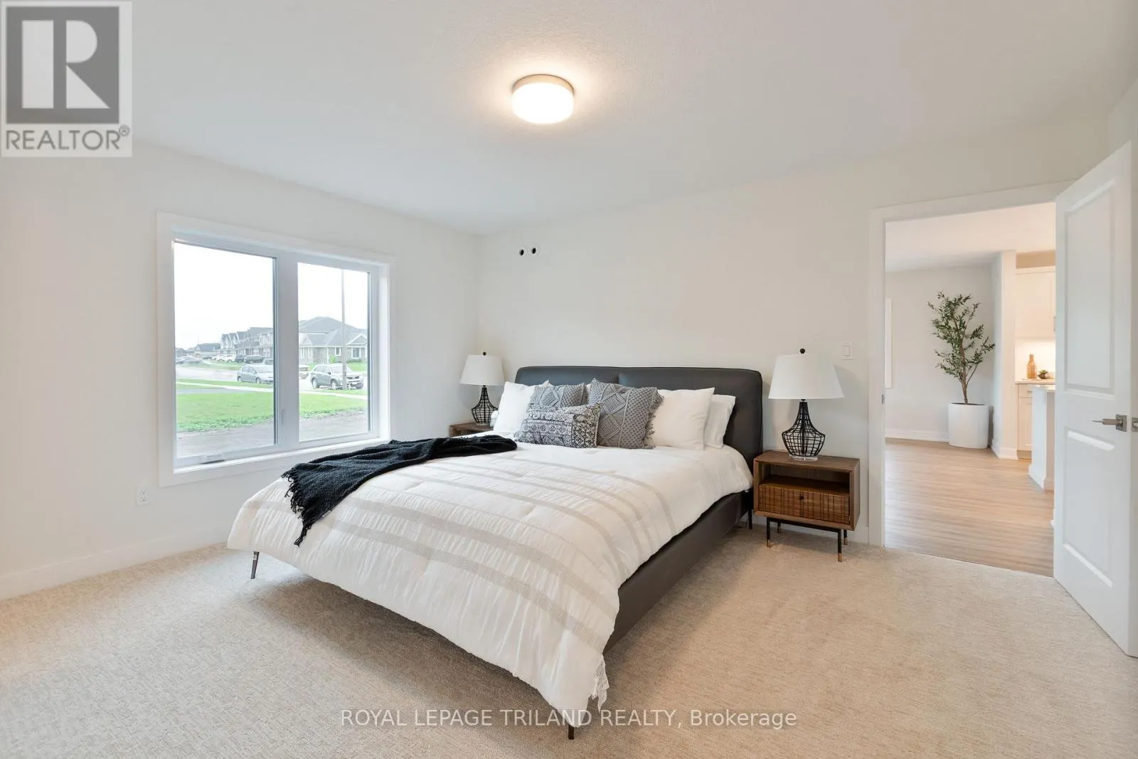 71 HARROW LANE