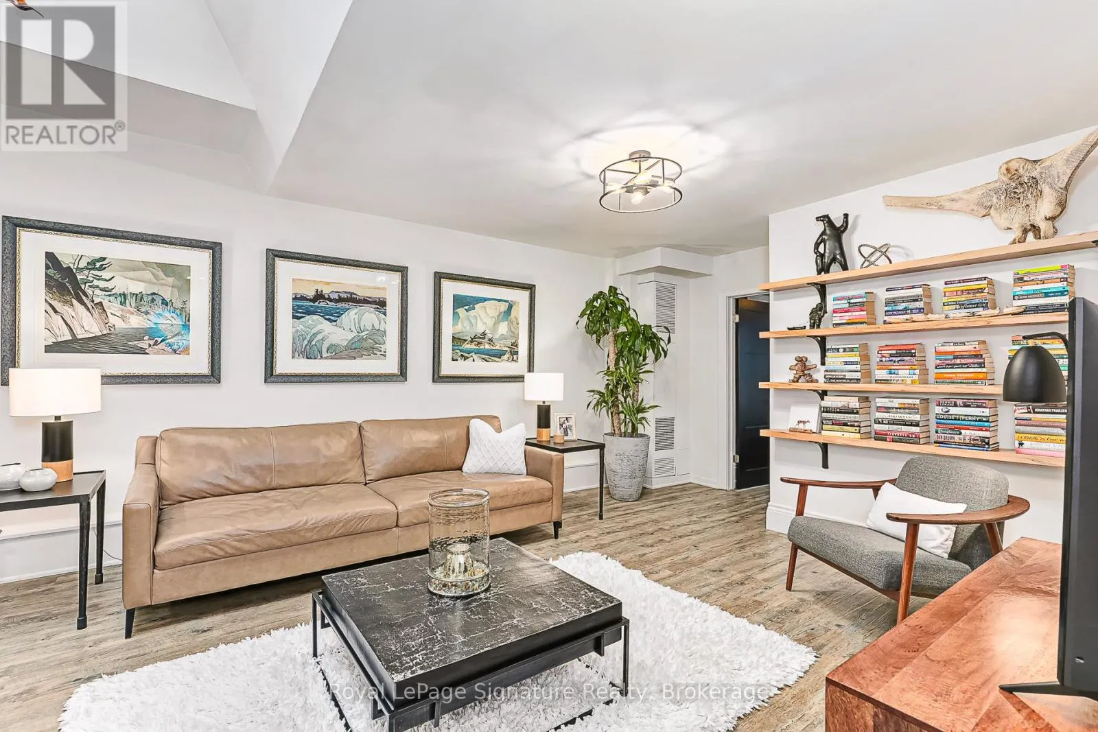 41 BRUCE STREET S
