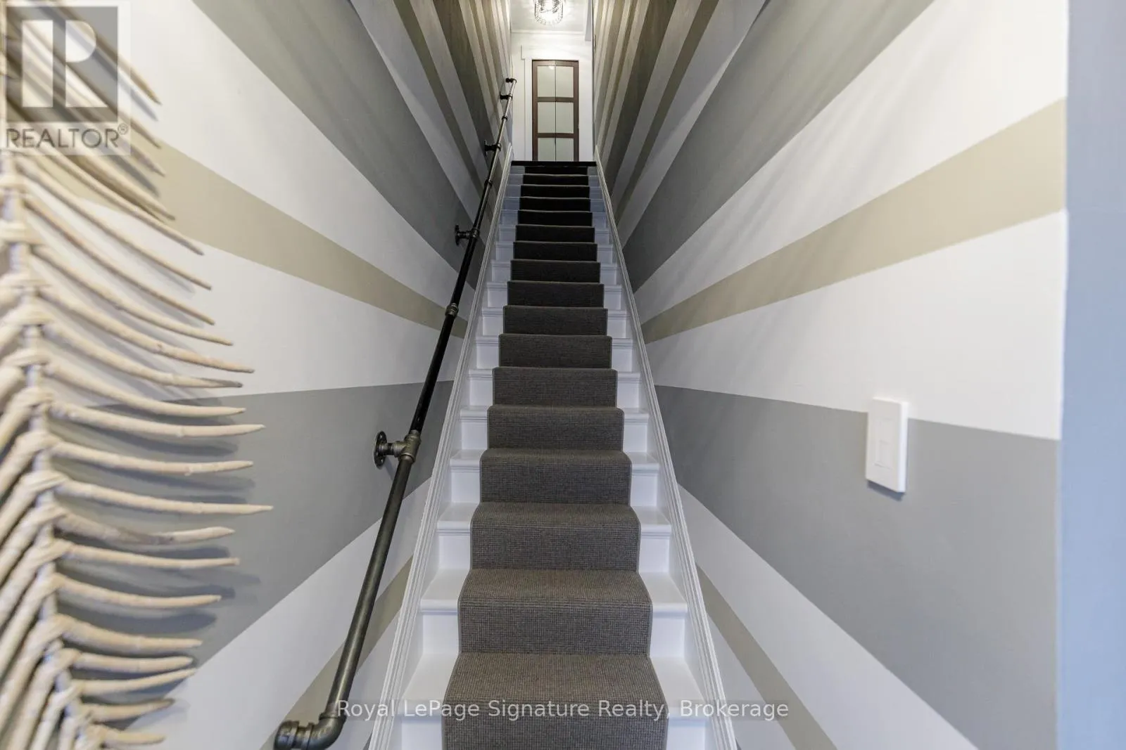 41 BRUCE STREET S