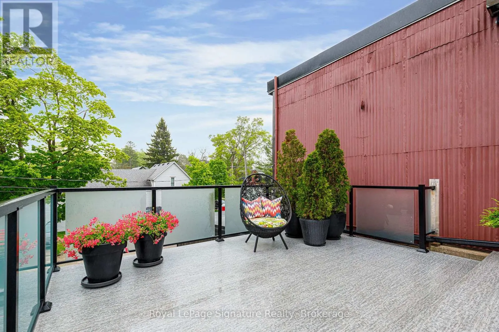 41 BRUCE STREET S
